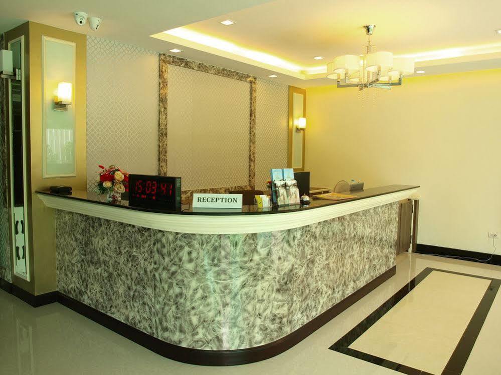 V Residence Pattaya Dış mekan fotoğraf