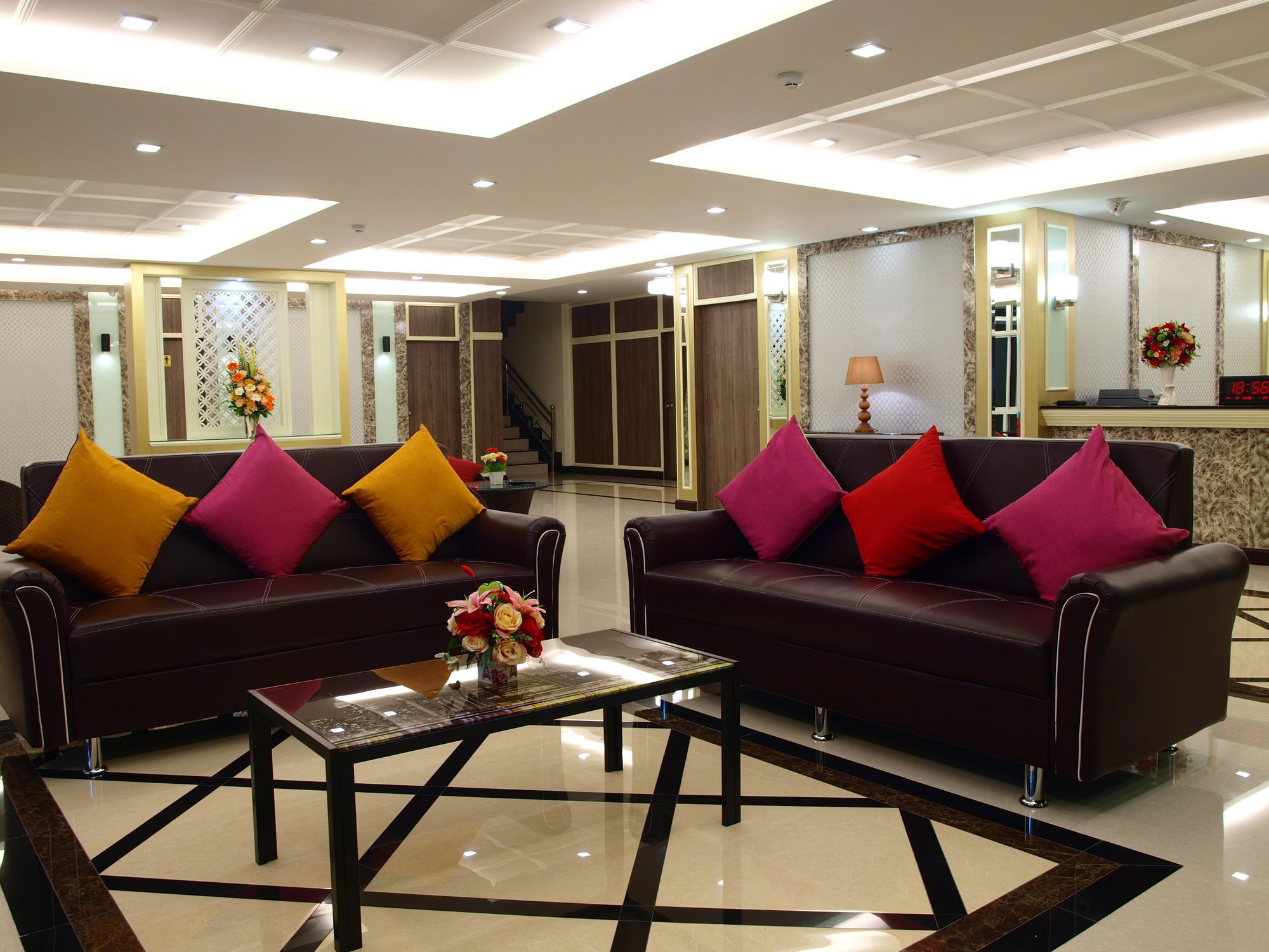 V Residence Pattaya Dış mekan fotoğraf