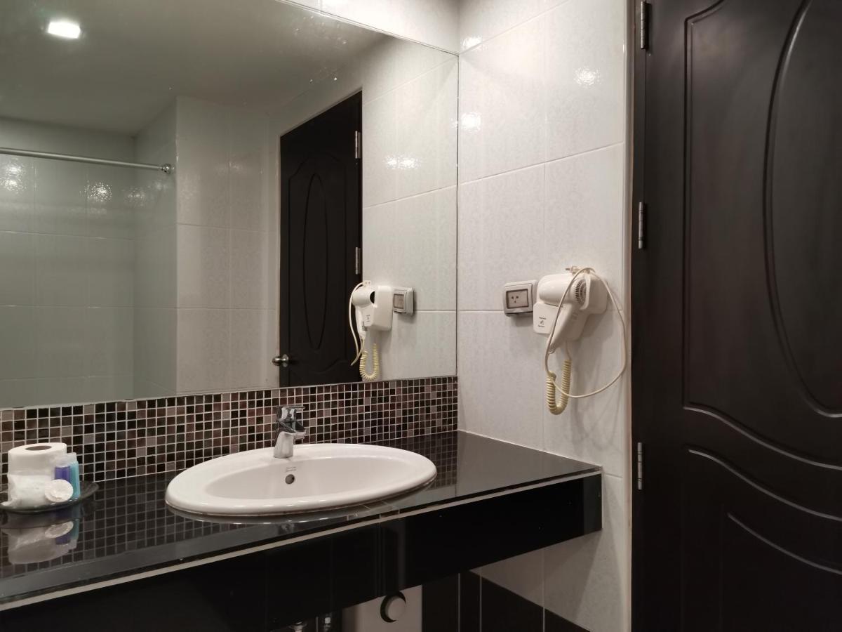 V Residence Pattaya Dış mekan fotoğraf